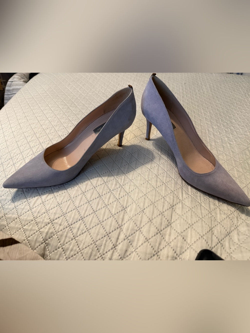 SJP , size 8 Classic Pointed-Toe Mid-Heel Pump in Lavender